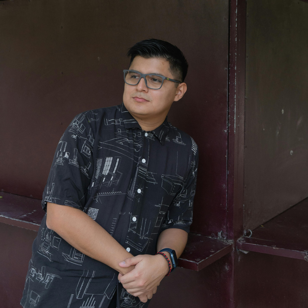 <em>Carlos R.</em>